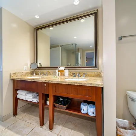 Outrigger Honua Kai Resort And Spa Lahaina Room photo
